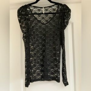 Solemio Lace Layering Top